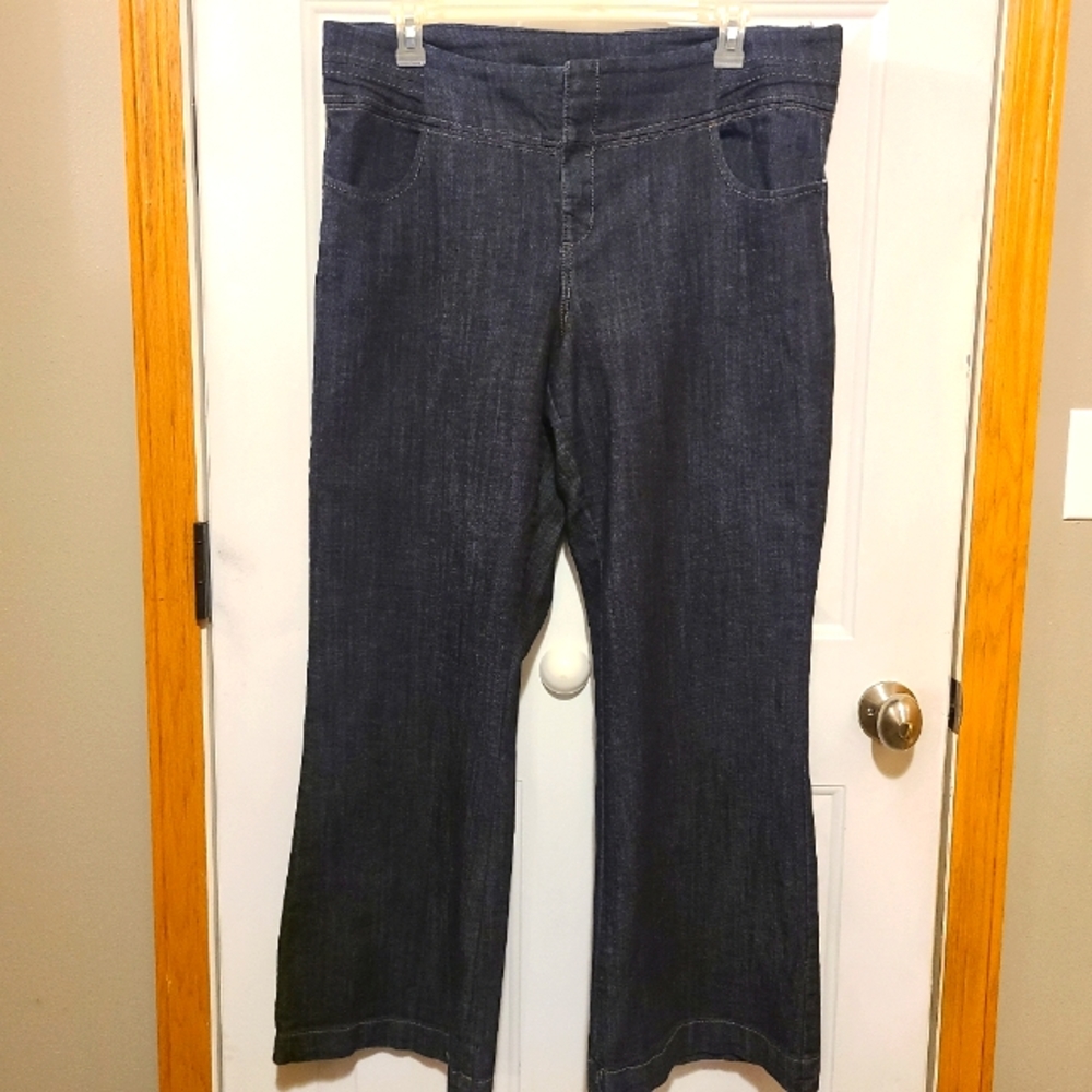 Maurices size 20 stretchy wide leg trouser jeans